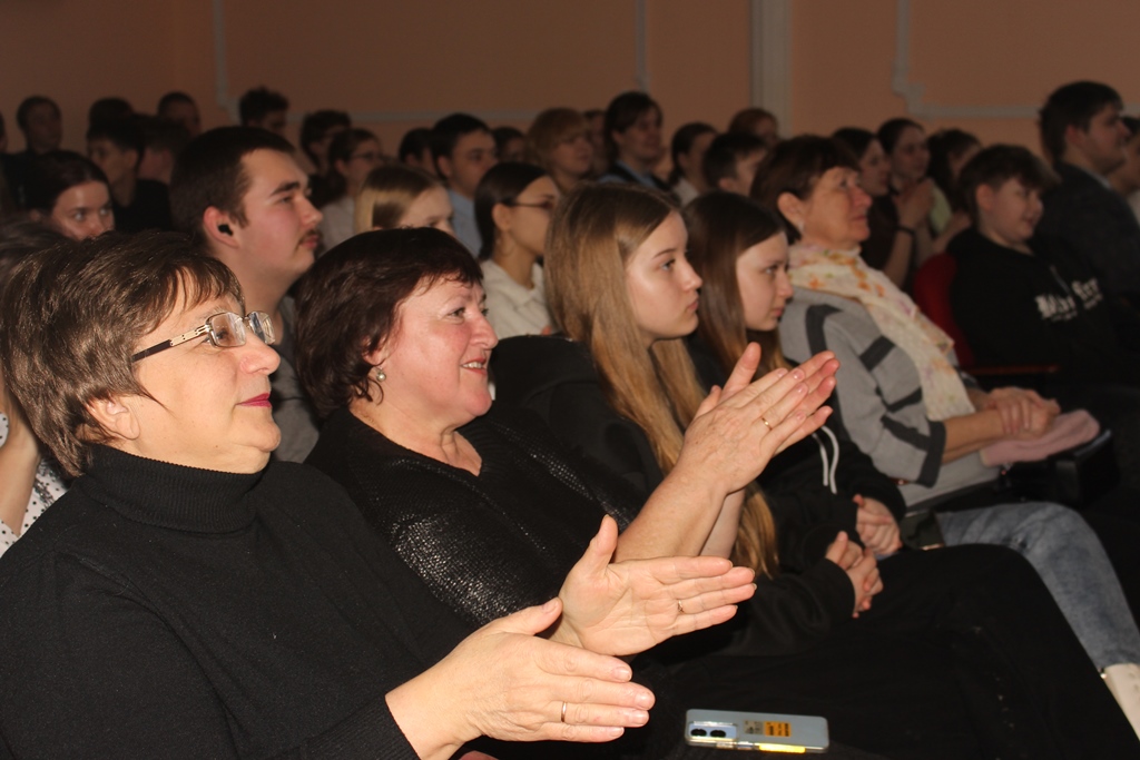 В театр по &laquo;Пушкинской карте&raquo;!